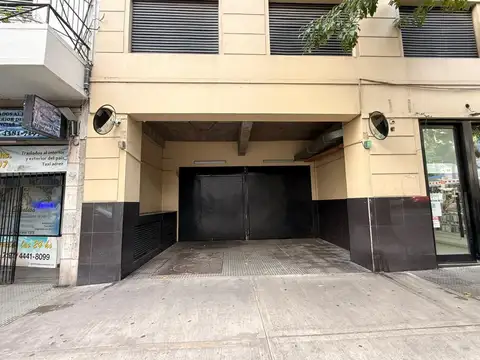 Avenida   Belgrano  al 1300