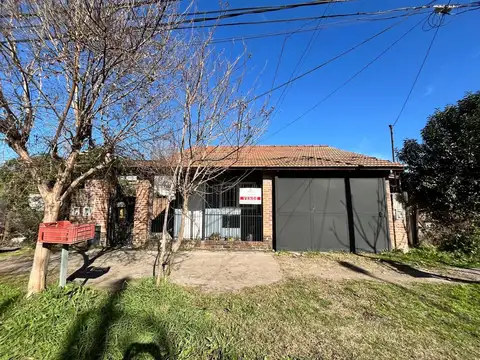 Casa - Venta - Argentina, San Miguel - Vicente Lopez 3085
