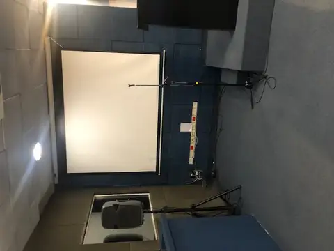 Local en Venta 70 años