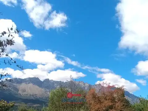 Casa en B° Las Quintas, El Bolson