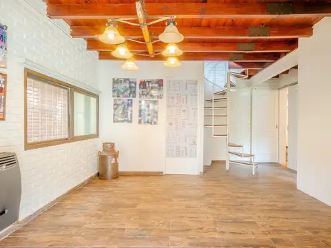 Casa 3 ambientes con 2 baños