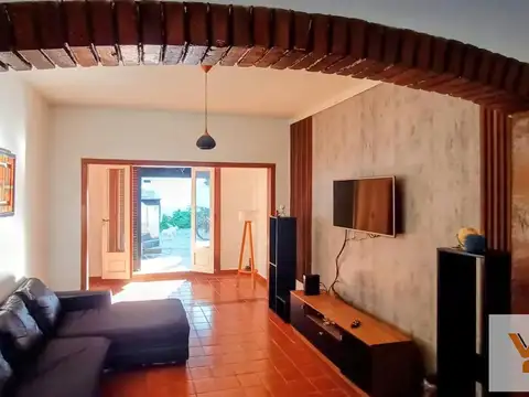 Casa en Venta en General San Martín, USD 139.000