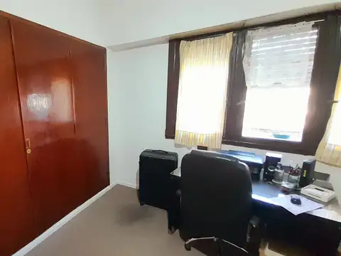 Depto Tipo Casa en Venta en Vicente Lopez Vias / Maipu, USD 339.000