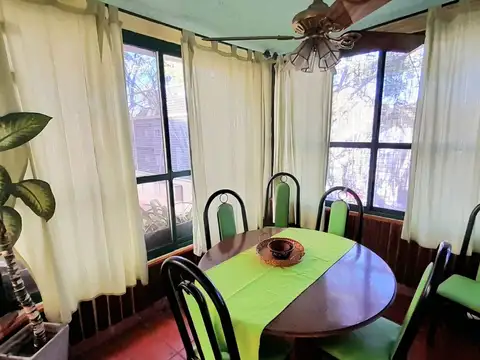 Depto Tipo Casa 5 ambientes con 2 baños