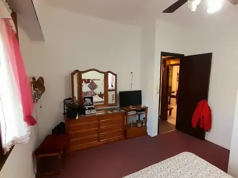Depto Tipo Casa en Venta 40 años