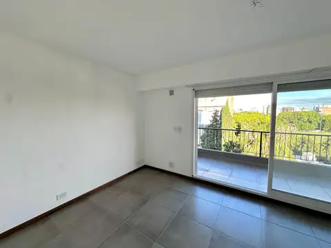 Cafferata 800, Piso 7