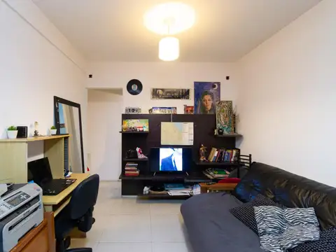 Av. Almirante Brown al 700