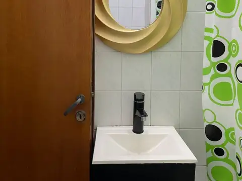 Depto Tipo Casa en Venta 27 años