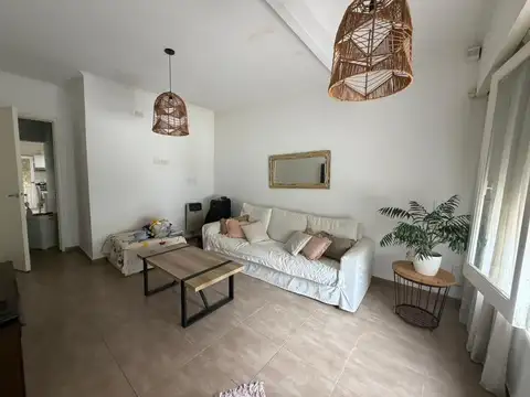 VENTA CASA 4 AMBIENTES ITUZAINGÓ CON PILETA