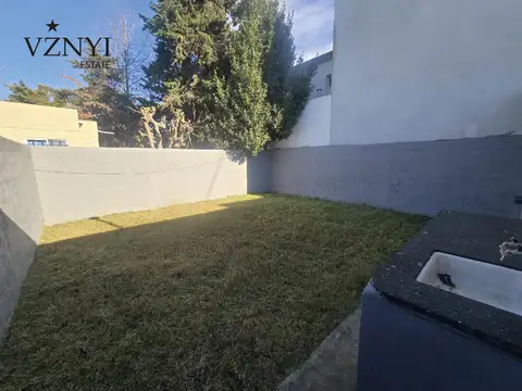 Depto Tipo Casa en Alquiler en La Plata, $ 600.000