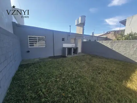 Depto Tipo Casa 2 ambientes con 1 baño