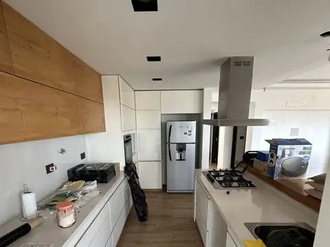 Departamento en Alquiler de 4 ambientes