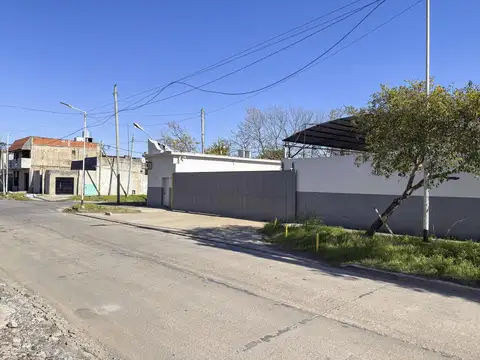 Galpon en Venta en Sarandi, USD 2.118.900
