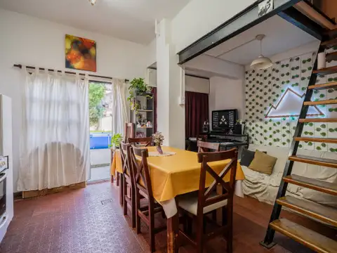 Depto Tipo Casa en Venta de 3 dormitorios