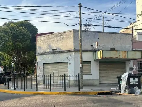 Alquiler Local Comercial en Esquina en Villa Martelli - Lapr