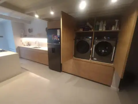 Casa 4 ambientes con pileta