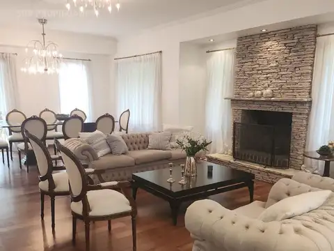 Casa en Alquiler de 4 dormitorios