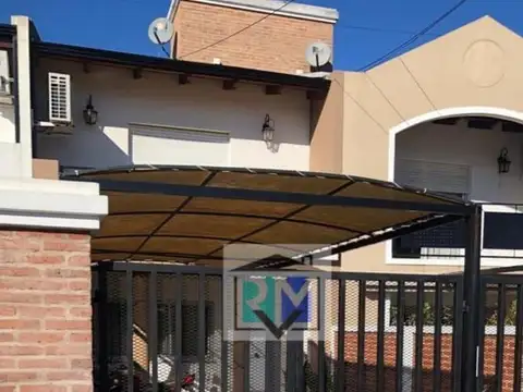 Excelente dúplex zona norte