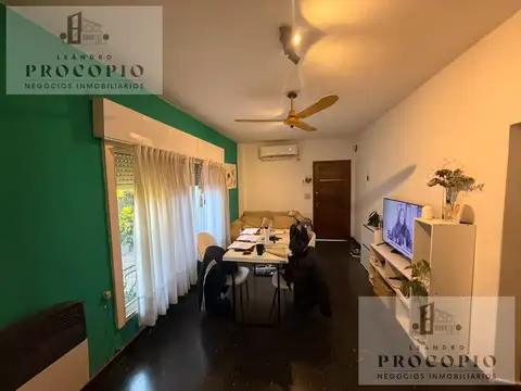 Depto Tipo Casa en Venta de 3 ambientes