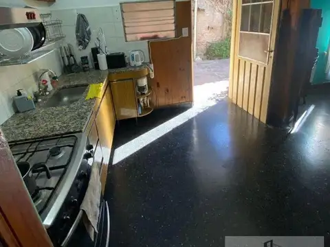 Depto Tipo Casa 3 ambientes con 1 baño