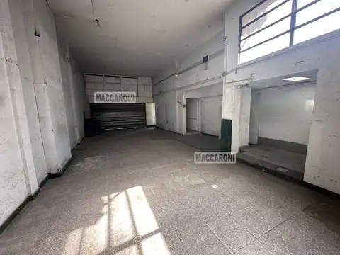 Local en Alquiler en Mataderos, $ 3.000.000