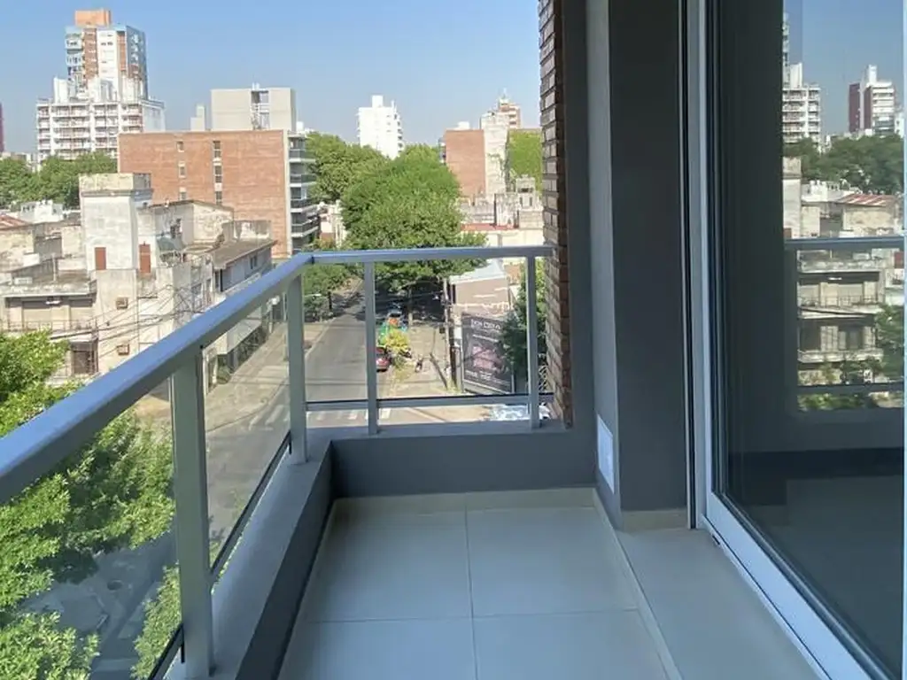 Zeballos 2200