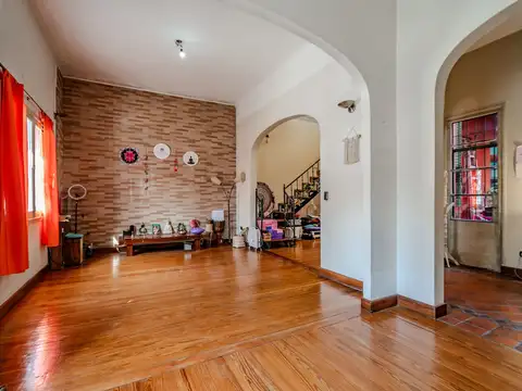 VENTA CASA LOTE PROPIO 3 AMB VILLA DEL PARQUE