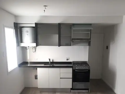Venta Departamento monoambiente con balcon centro