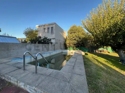 Casa 2 ambientes con 1 baño