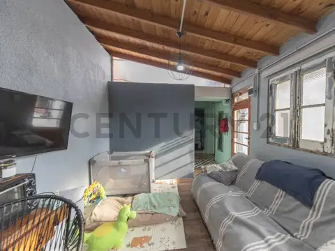 VENTA CASA 4 AMBIENTES