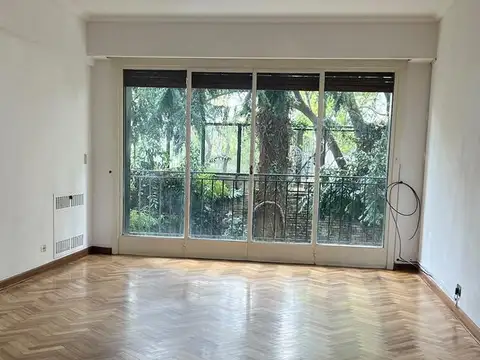 Federico Lacroze 1900, Piso 2