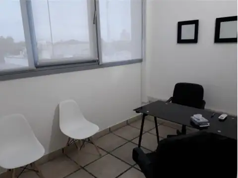 Oficina en Venta en Pilar, USD 29.000