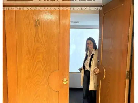 Oficina en Alquiler 20 años