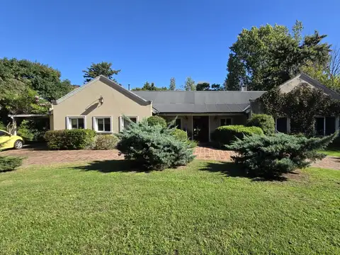Venta Casa en Club Los Pingüinos