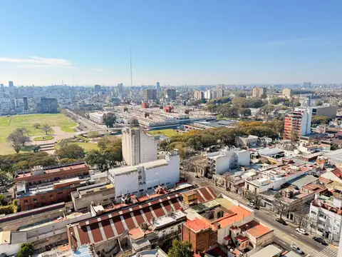 VENTA DPTO. 4 AMB. P. PATRICIOS BALCÓN APTO C.
