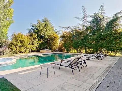 Casa en Venta de 5 dormitorios