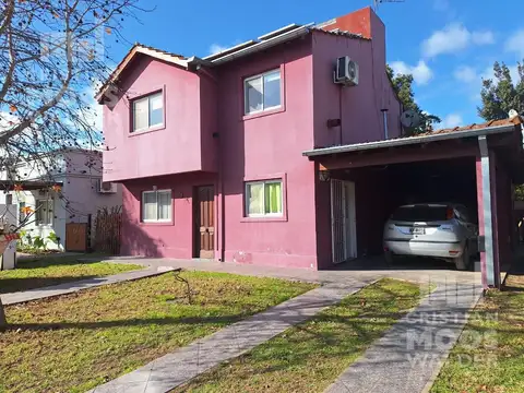 Cass de 4 ambientes en venta - Jardines de Escobar
