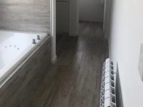 Casa en Venta con 7 cocheras