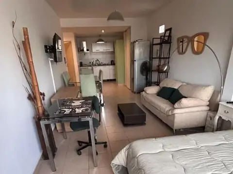 Departamento en Alquiler en San Cristóbal, $ 650.000