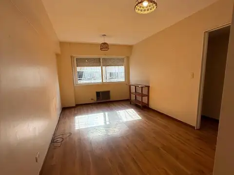 Departamento en Venta en Barrio Norte, USD 65.000
