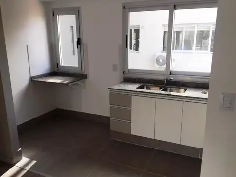Departamento en Venta en Flores, USD 115.000