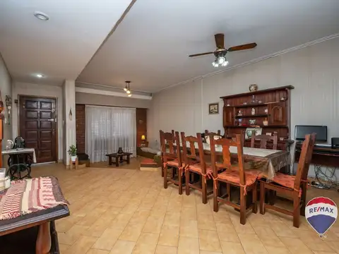 VENTA CASA 2 PLANTAS 5 AMB  PARRILLA  GERLI AVELLA