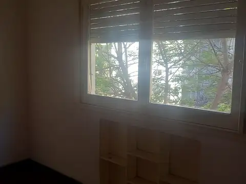 24 De Noviembre 100, Piso 3