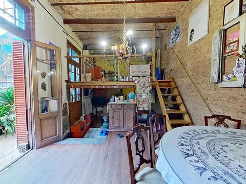Depto Tipo Casa en Venta al Este