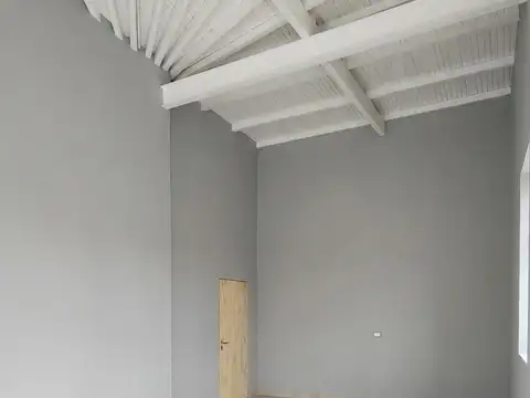 Local en Alquiler en Boca, $ 750.000
