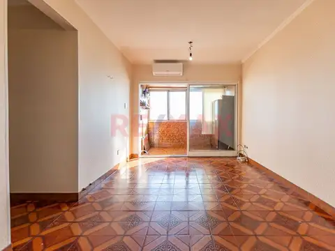 Venta - Dpto 3 ambientes con cochera - La Boca