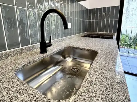 MARISCAL JOSE ANTONIO DE SUCRE 1400, Piso 1