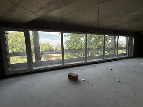 Oficina en Alquiler al Este