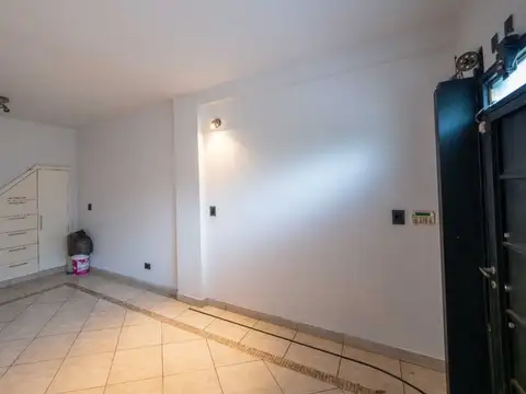 Depto Tipo Casa en Venta en Lomas Del Mirador, USD 124.900