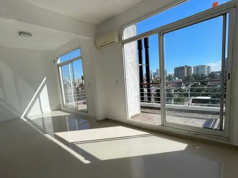 Alquiler departamento monoambiente Belgrano balcon terraza parrilla